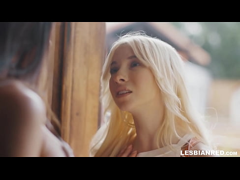 ❤️ Tagann an cailín abhaile cúpla mí ina dhiaidh sin agus itheann sí pussy a leasmham ☑ Fucking uainn ga.mrvideospornogratis.ru